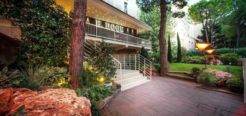 Hotel Doge Milano Marittima Exteriér fotografie