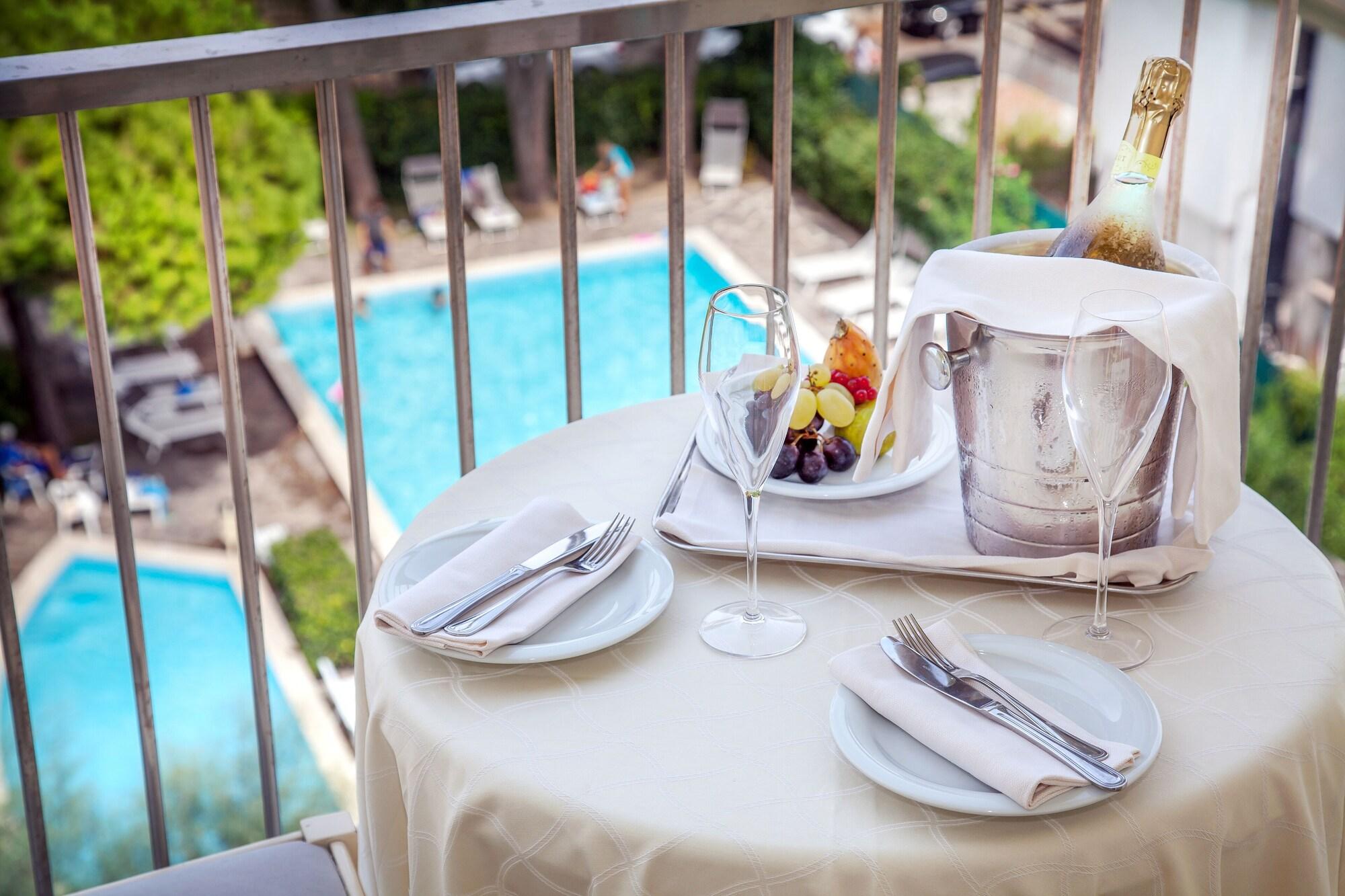 Hotel Doge Milano Marittima Exteriér fotografie