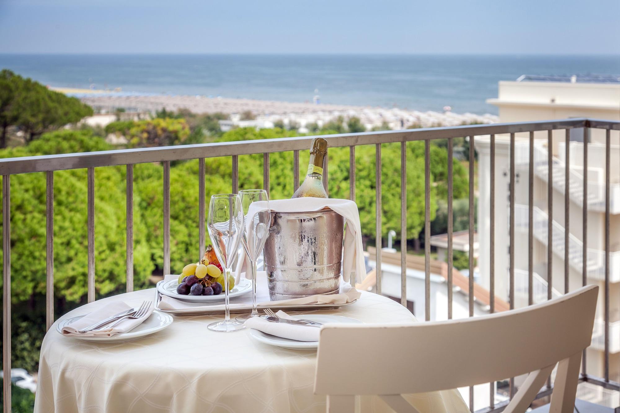 Hotel Doge Milano Marittima Exteriér fotografie