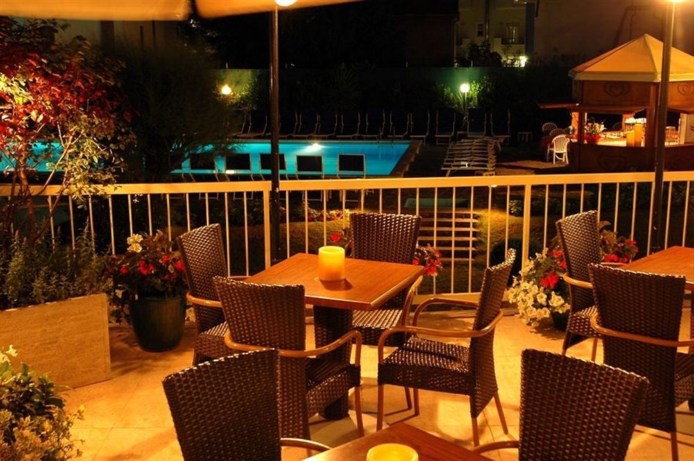 Hotel Doge Milano Marittima Exteriér fotografie